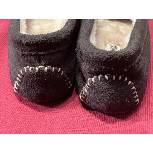 NWOT Minnetonka dark gray suede Indoor/Outdoor Slippers, S8 - Picture 5 of 5
